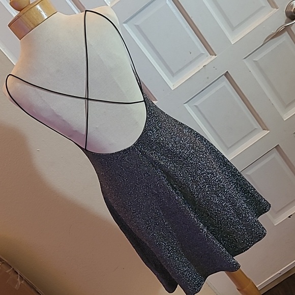 H&M divided dress♡size S ♡ black and silver with sparkles color - Picture 3 of 13